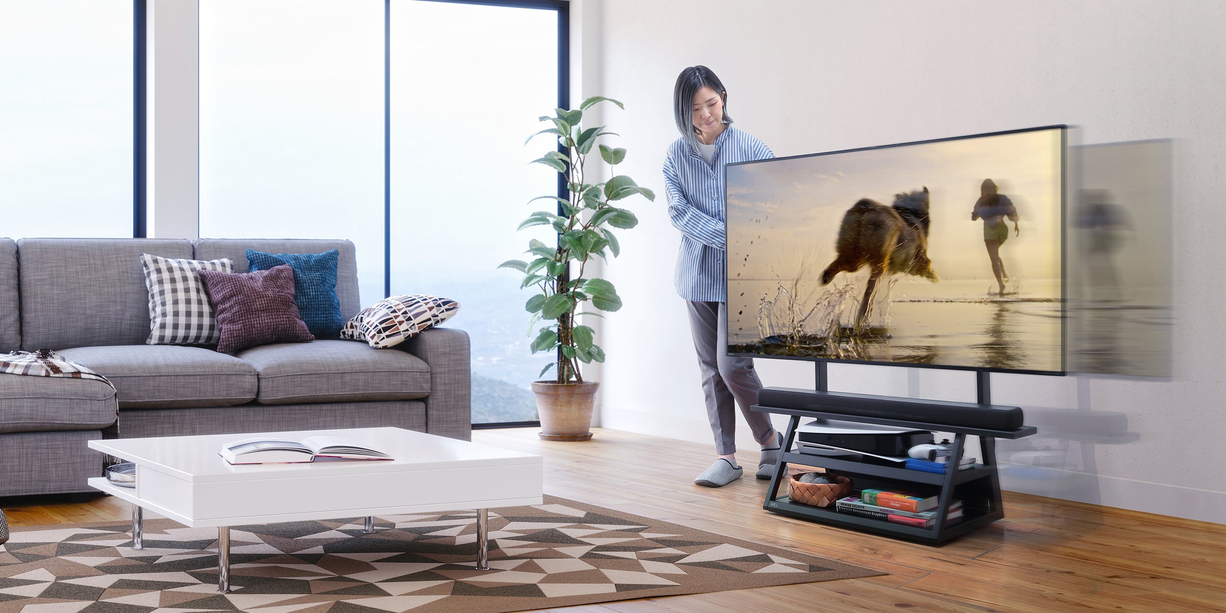 WALL INTERIOR TVSTAND M1 CASTER